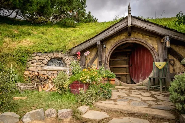 To Mordor We Go … But First, We Lunch To Mordor We Go … But First, We Lunch