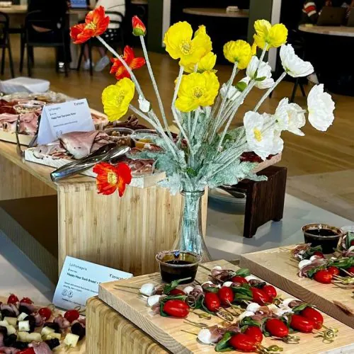 Hors d’Oeuvres & Canapés Office Catering
