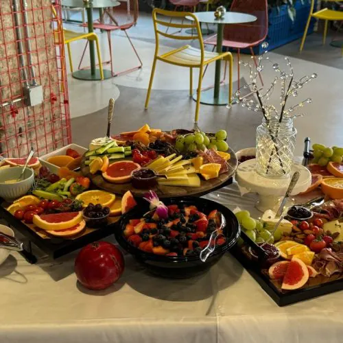Potbelly Catering Alternatives: 8 Better Options for Your Office Potbelly Catering Alternatives: 8 Better Options for Your Office