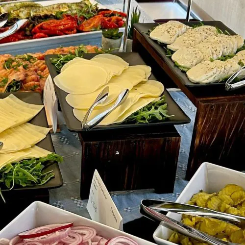 Build Your Own Sandwich Bar for Office Lunch
