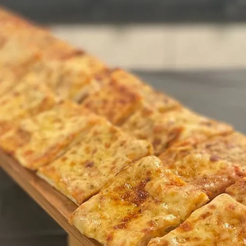 Domino’s Catering Guide: Slice Math, Crust Rules & How to Order for the Office Domino’s Catering Guide: Slice Math, Crust Rules & How to Order for the Office