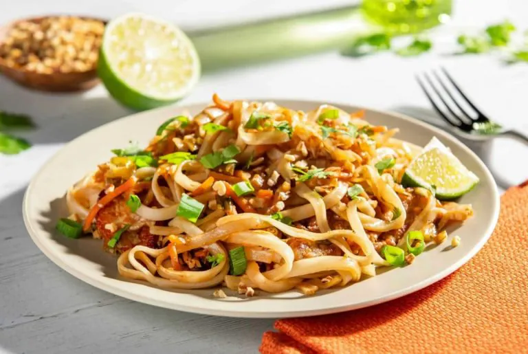 Pad Thai catering