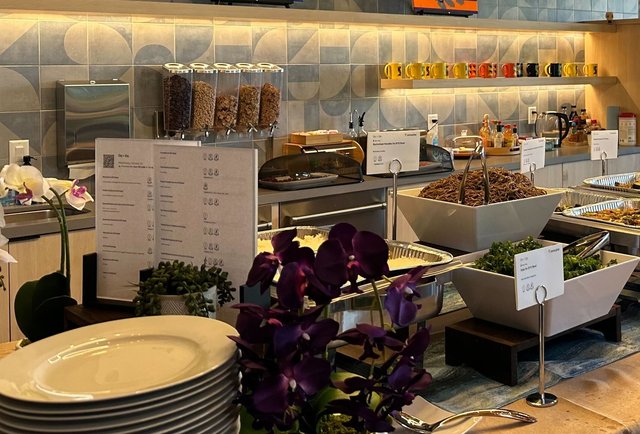 Zerocater catering for group size